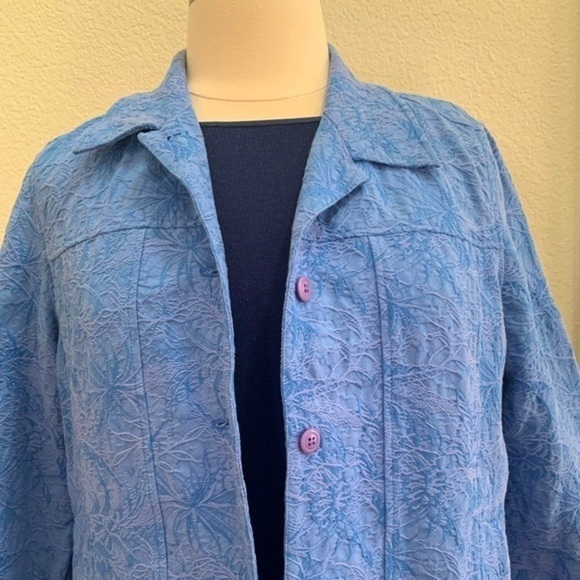 Stunning blue jacket. Perfect for all seasons. Appleseeds XL - Picture 2 of 14